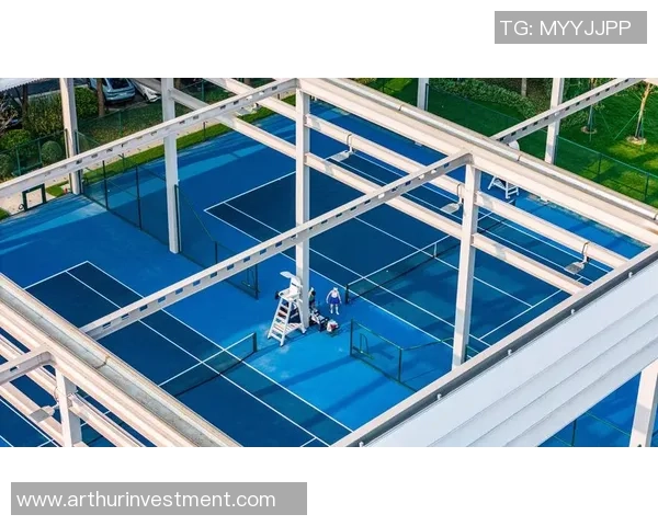 上海网球队的节奏揭秘：激情与技术交织的网球盛宴