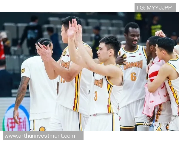 2017年CBA青岛队与山西队激战回顾精彩瞬间与赛季亮点分析