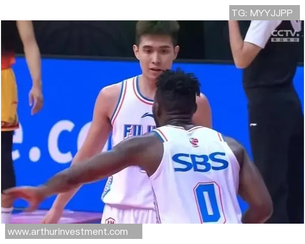 CBA精彩回放山东队与福建队激战全程回顾与精彩瞬间分析