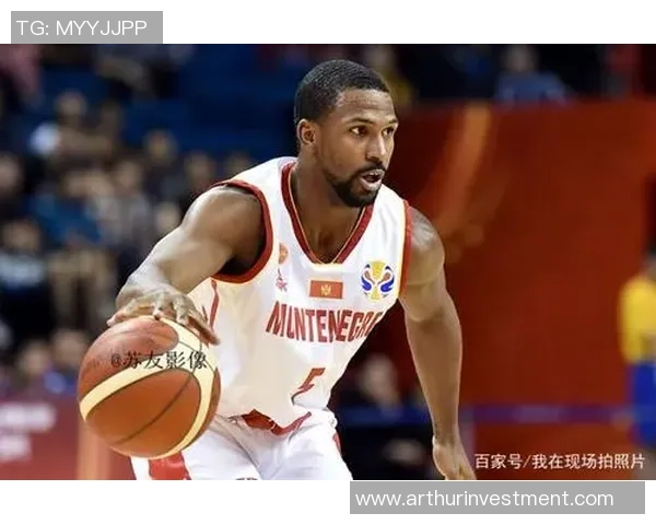 上海篮球队在世界杯积分榜上以81分稳居第一名引发热议 上海篮球队在世界杯积分榜上以81分稳居第一名引发热议