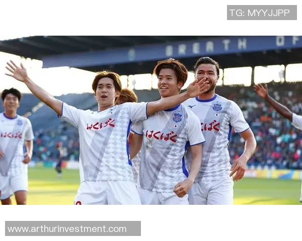 日乙联赛焦点战京都不死鸟迎战甲府风林争夺季后赛席位